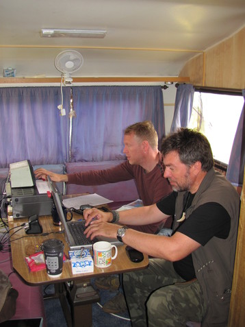 Mark M0SKV Operating with Henryk M0HTB Logging