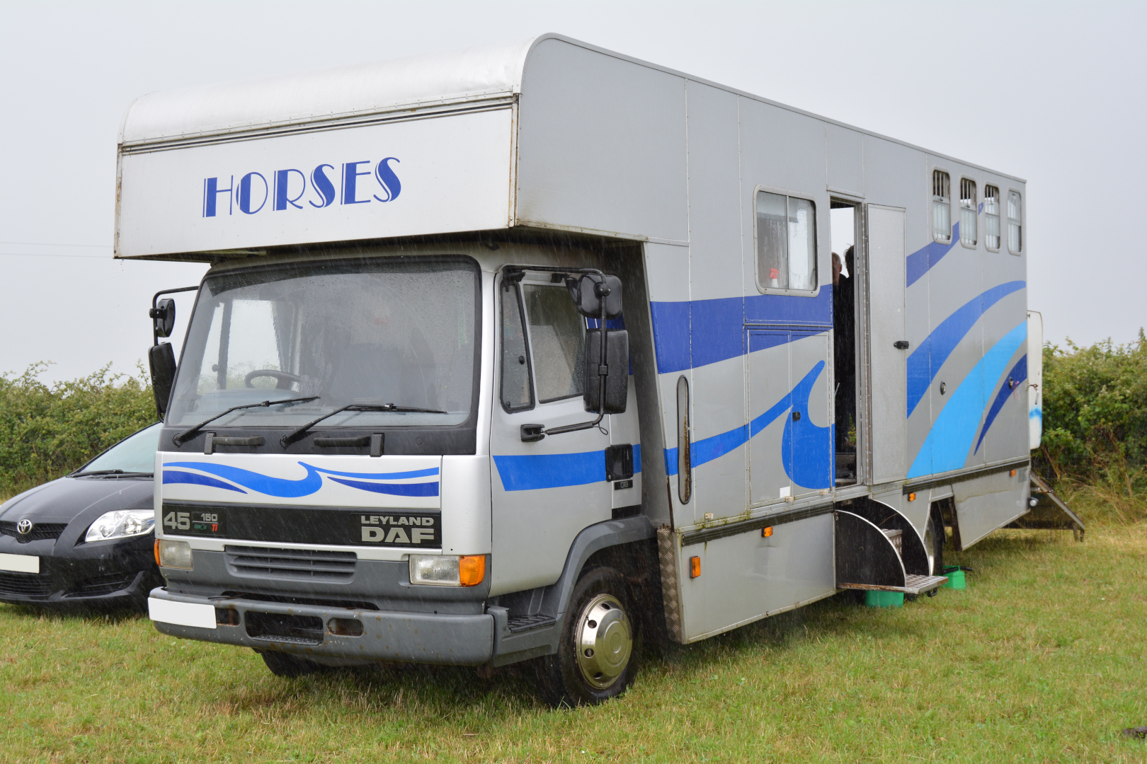 Horsebox Operating Post