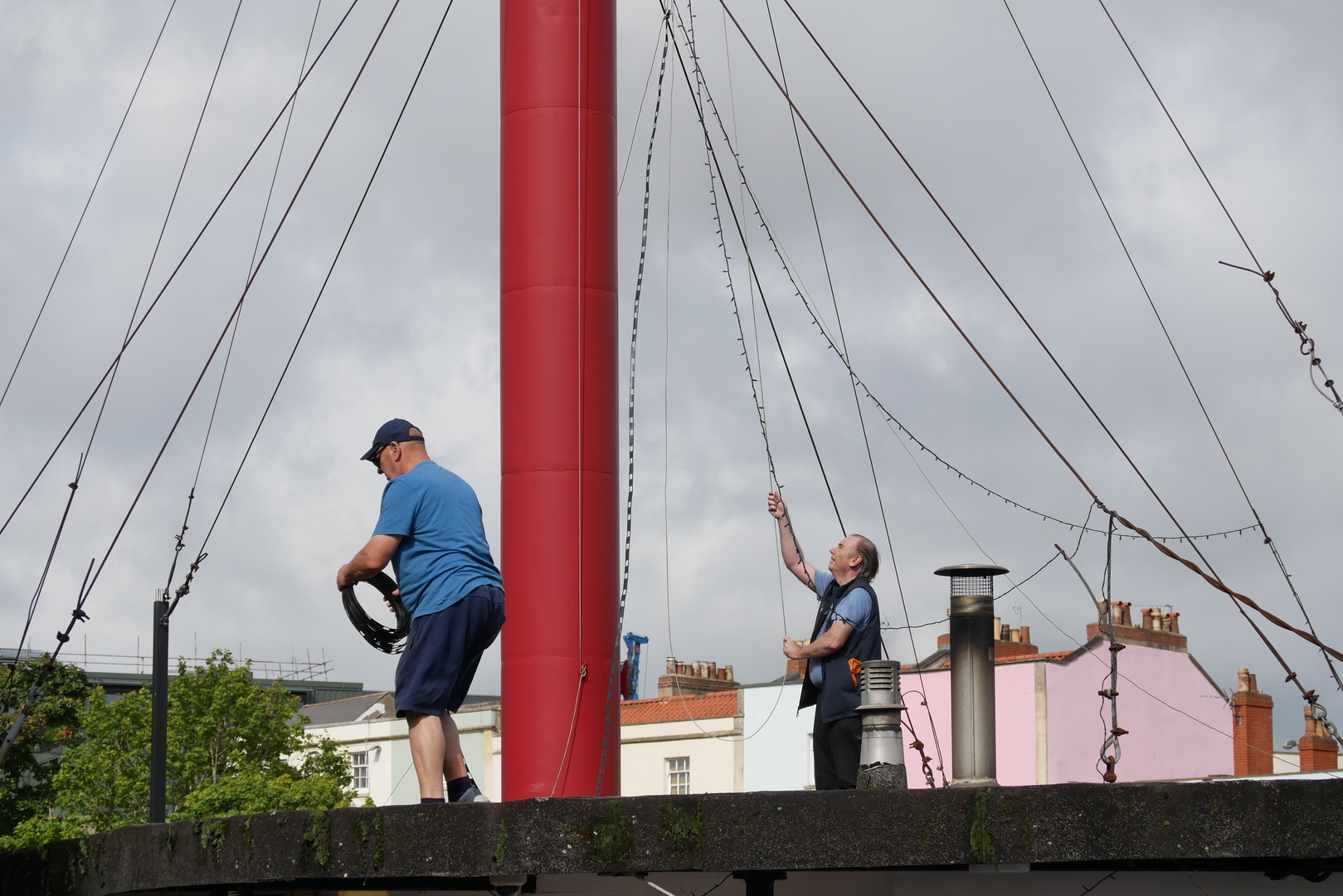 Erecting the doublet