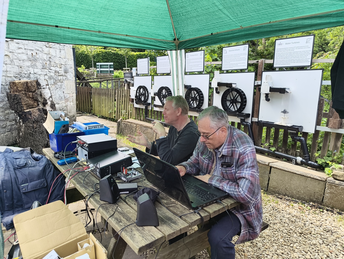 Mark M0SKV operating GB0SBM with David M7GVY logging